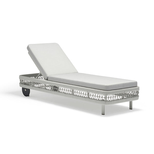 Clique Chaise Lounge