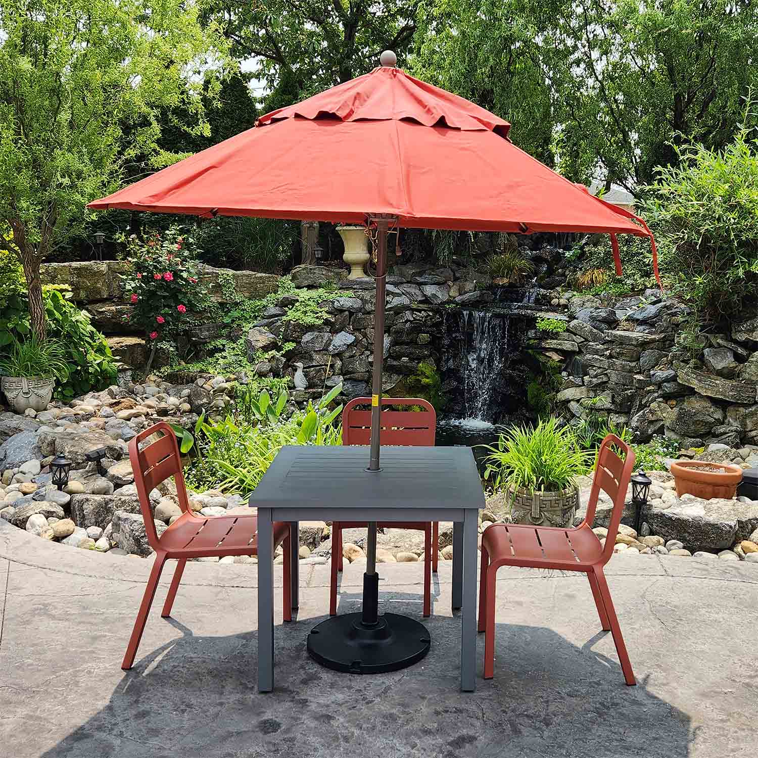 35 lb Umbrella Base with 10" Stem - Black